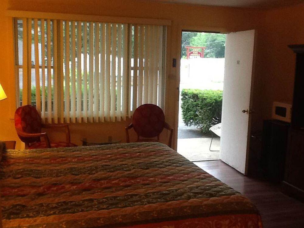 King Hendrick Motel And Suites Λίμνη George Εξωτερικό φωτογραφία