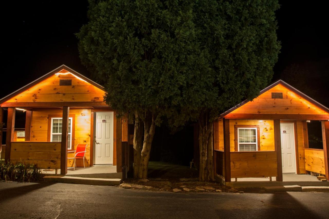 King Hendrick Motel And Suites Λίμνη George Εξωτερικό φωτογραφία