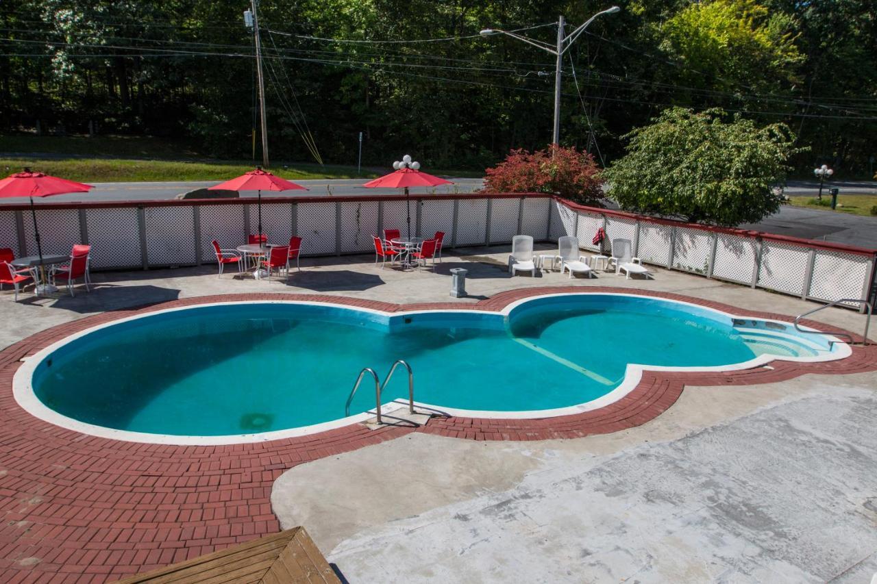 King Hendrick Motel And Suites Λίμνη George Εξωτερικό φωτογραφία